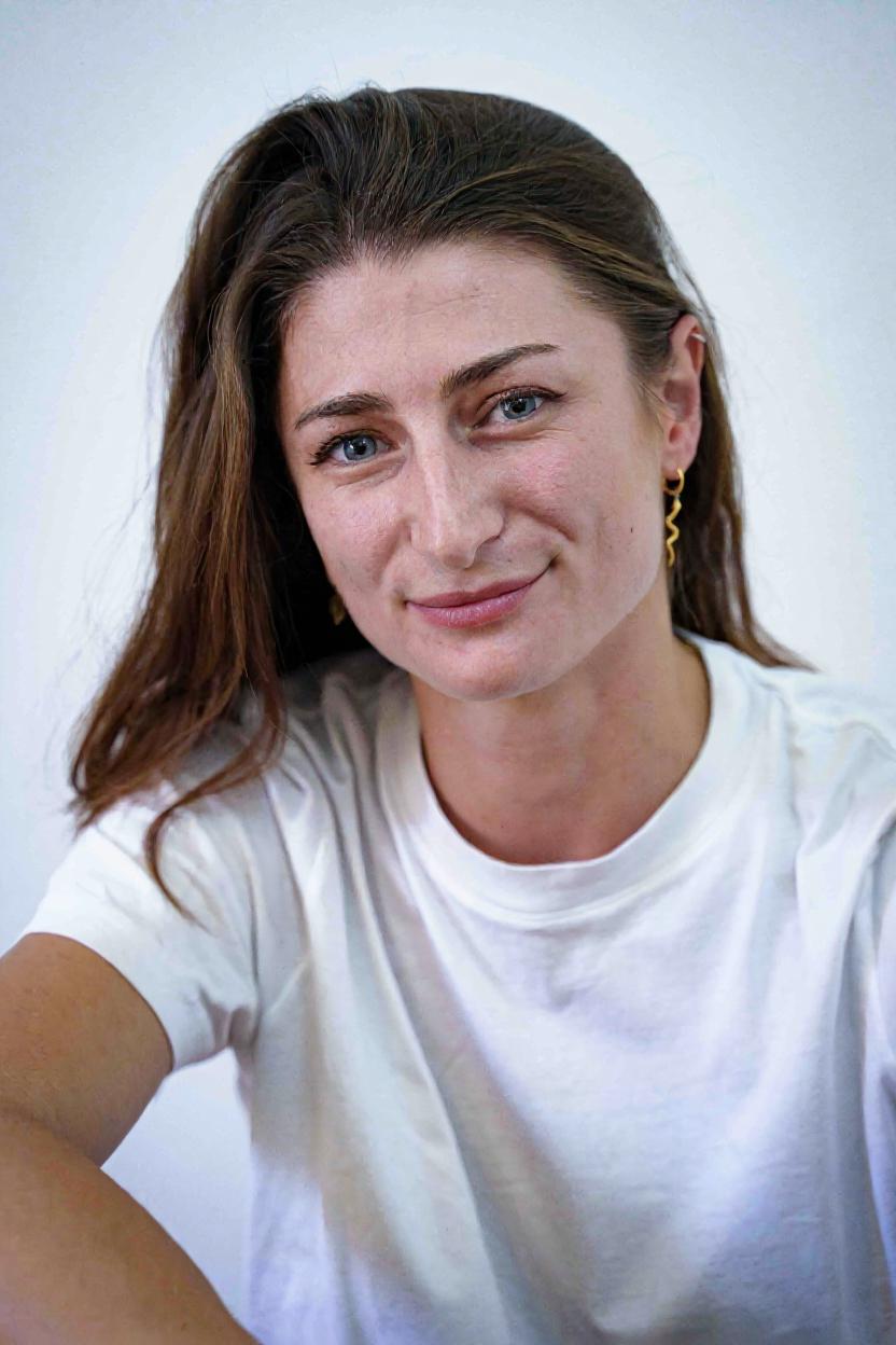 Anima Henn Gyrotonic Trainerin